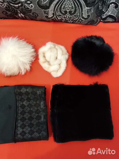 Помпоны из разного натурального меха