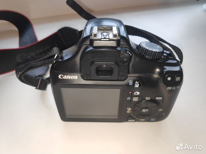 Canon 1100D