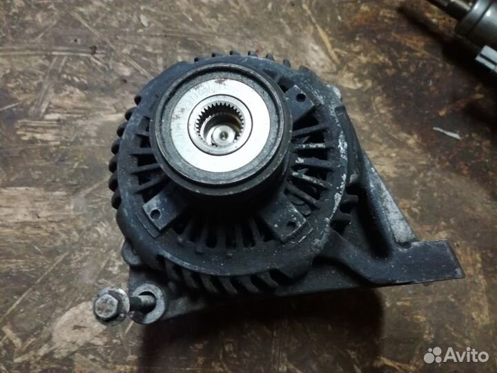 Генератор Volvo S40 S70 V70 C70 2000г