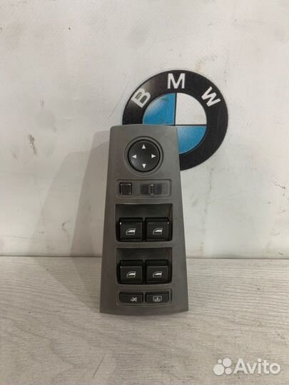 Блок управления стеклоподъемниками передний левый