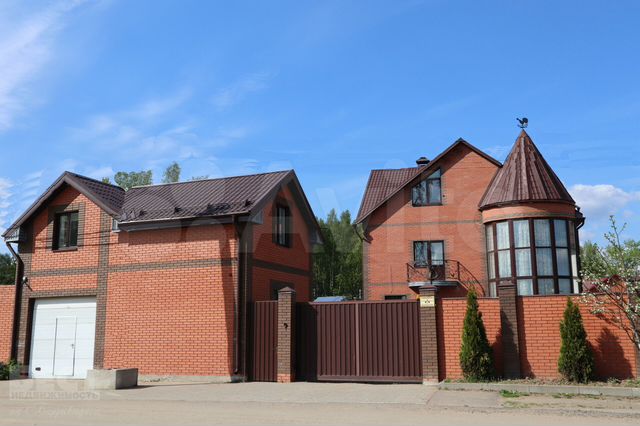 Дом 400 м² на участке 7,5 сот.