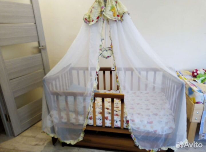 Балдахин с держателем в детскую кроватку