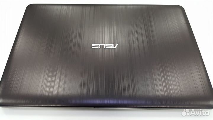 Ноутбук Asus i5-7200u Nvidia 920mx