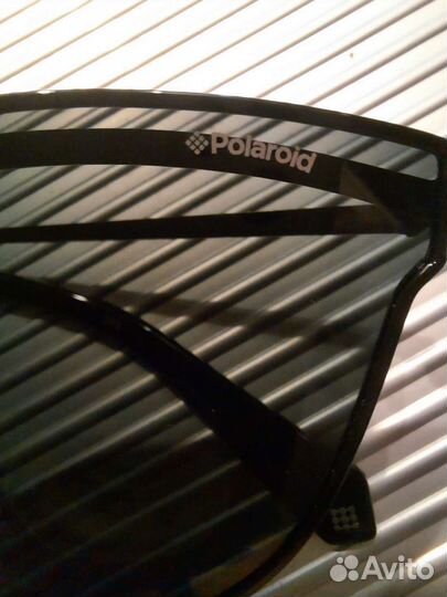 Солнечные очки женские polaroid