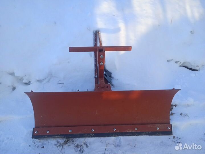 Снегоуборочная приставка к мотоблоку