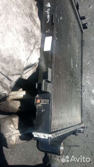 Радиатор охлаждения Mercedes w210 2.0/2.2/2.5