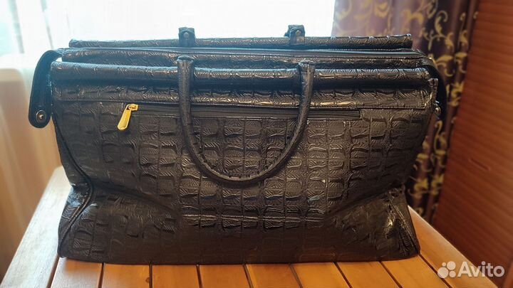 Дорожные сумки-ручная кладь