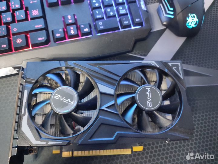 KFA2 GeForce GTX 1650 EX 1-Click OC