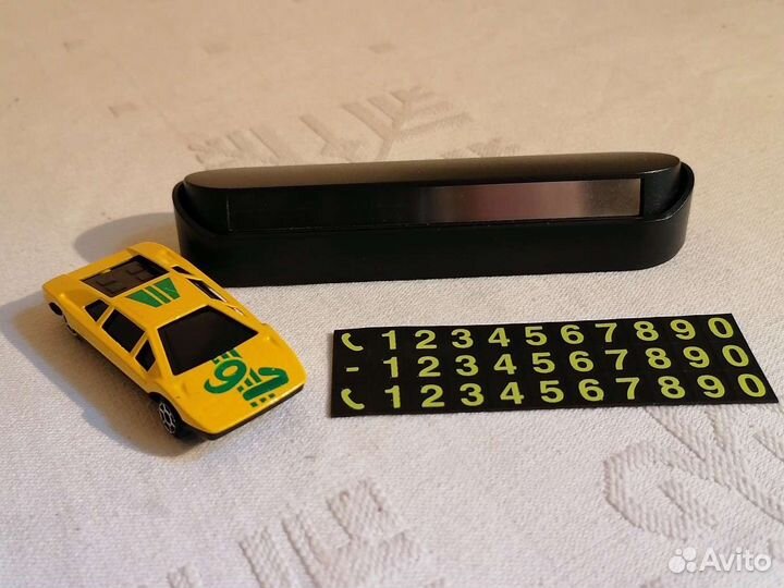 Автовизитница парковочная с магнитными цифрами