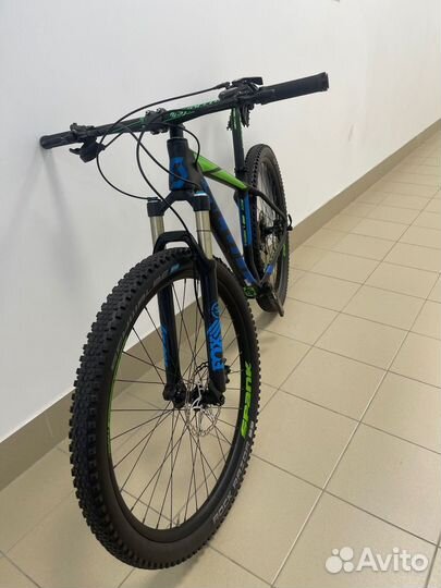 Scott Scale 935 карбон, размер м