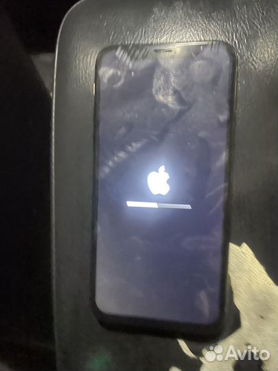iPhone Xs, 64 ГБ