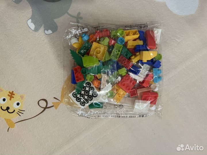 Детский столик со стульчиками новый в упаковке)