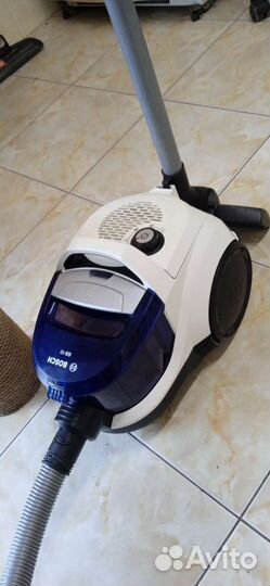 Пылесос Bosch GS 10