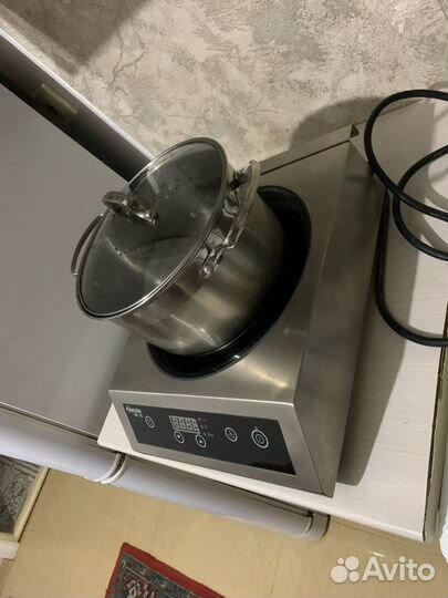 Индукционная плита