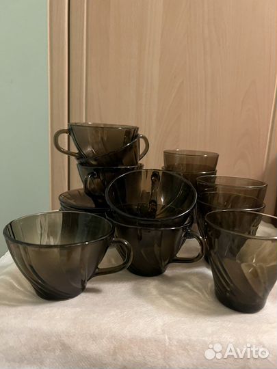 Чашка с блюдцем, стаканы