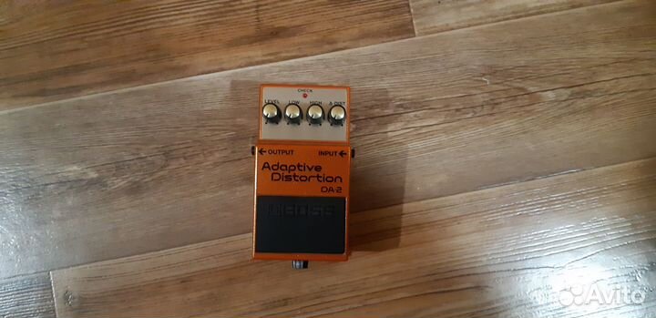 Boss DA-2 Adaptive Distortion