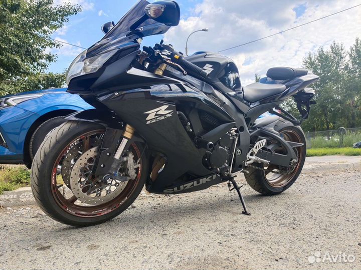 Suzuki GSX-R 600 K8