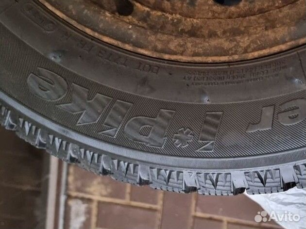 Колеса 215 65 16 зимние бу Hankook за 4шт