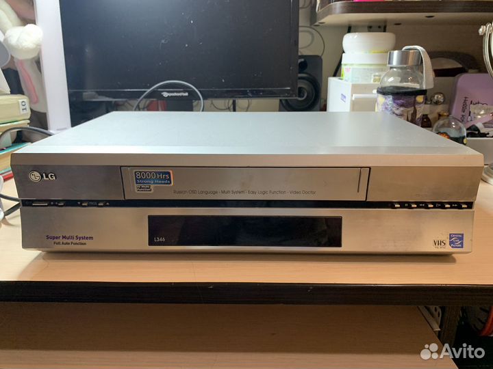 Видеомагнитофон lg