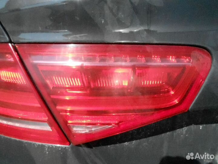 Фонарь задний левый в крышку Audi A8 D4
