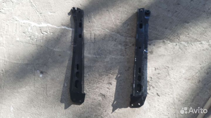 Передние балки Toyota corolla