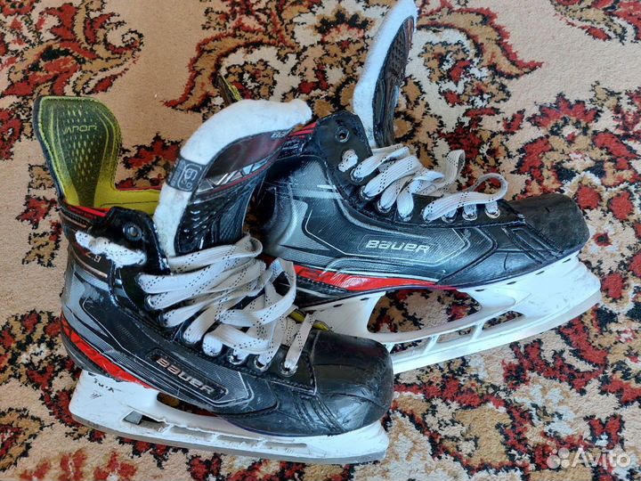 Хоккейные коньки bauer