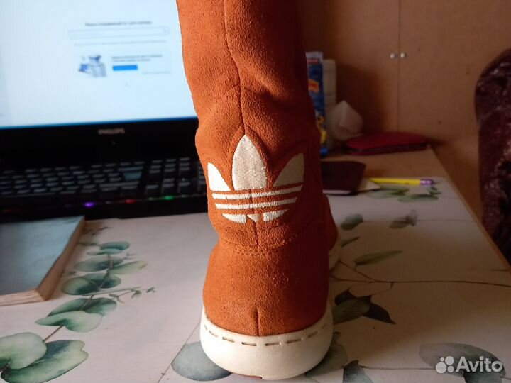 Кроссовки женские 37 размер