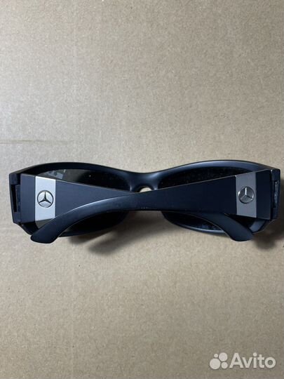 Солнцезащитные очки