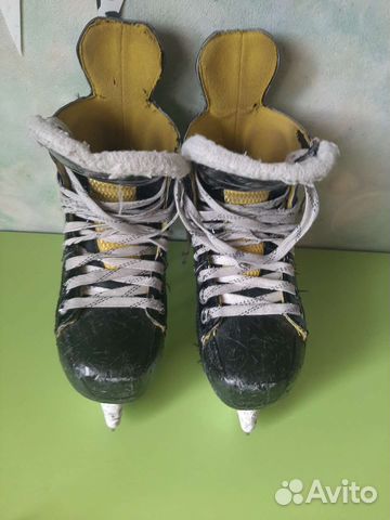 Хоккейные коньки bauer