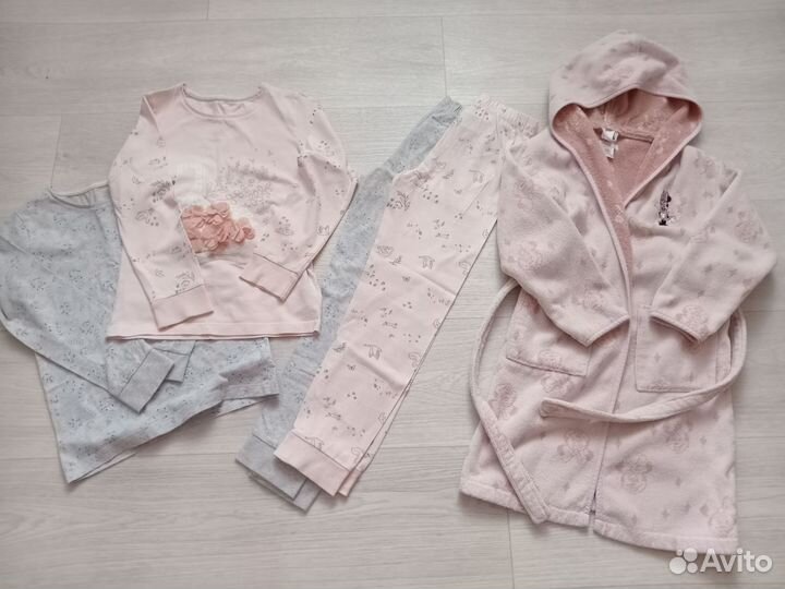 Пижамы и халат