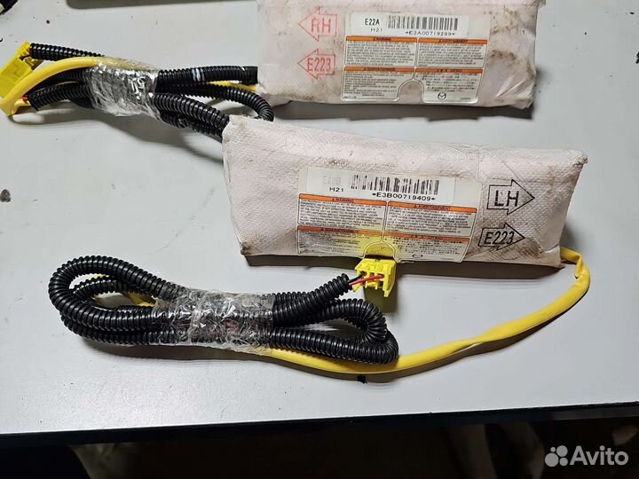 Подкшка безопасности airbag в сидение Mazda CX-7