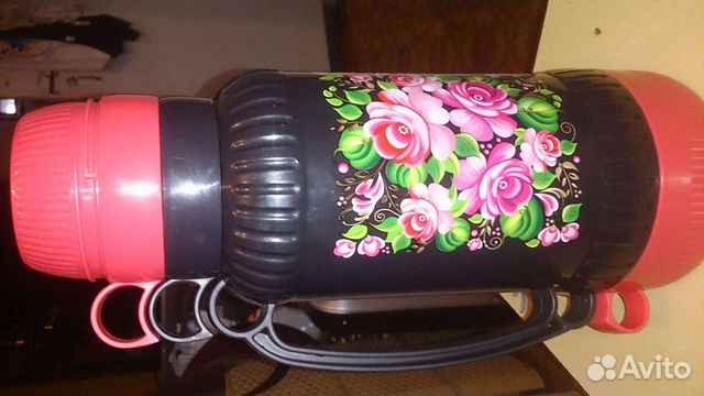 Термос новый 1,8л