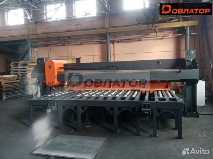 Станок отрезной для резки алюминиевых плит