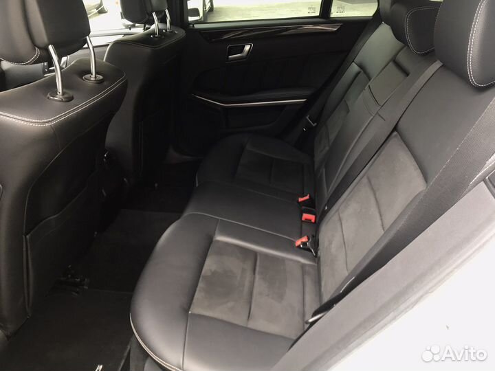 Аренда автомобиля с водителем. Трансфер/такси