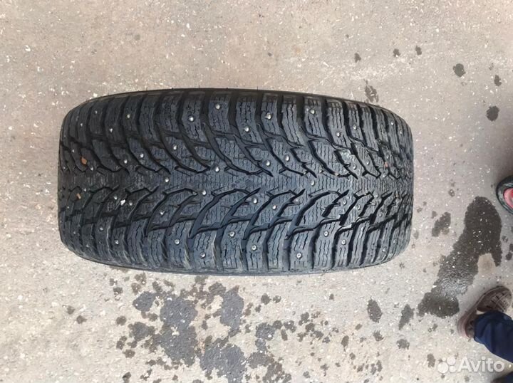 Nokian Tyres Hakkapeliitta 9 SUV 285/45 R20 112T