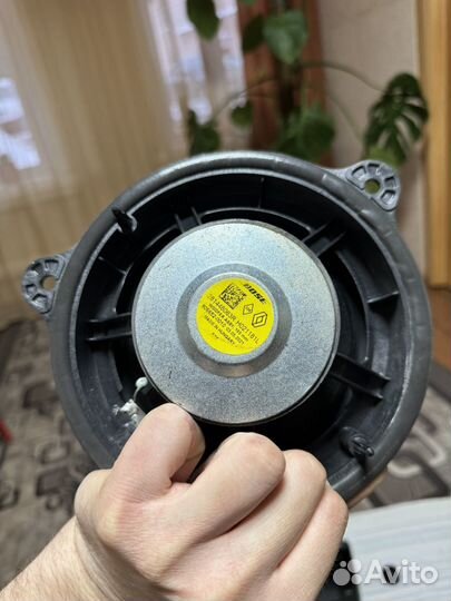 Штатная акустика bose+ магнитола Arkana/Duster