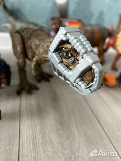 Коллекция динозавров парк юрского периода