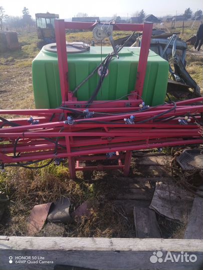 Опрыскиватель навесной 800