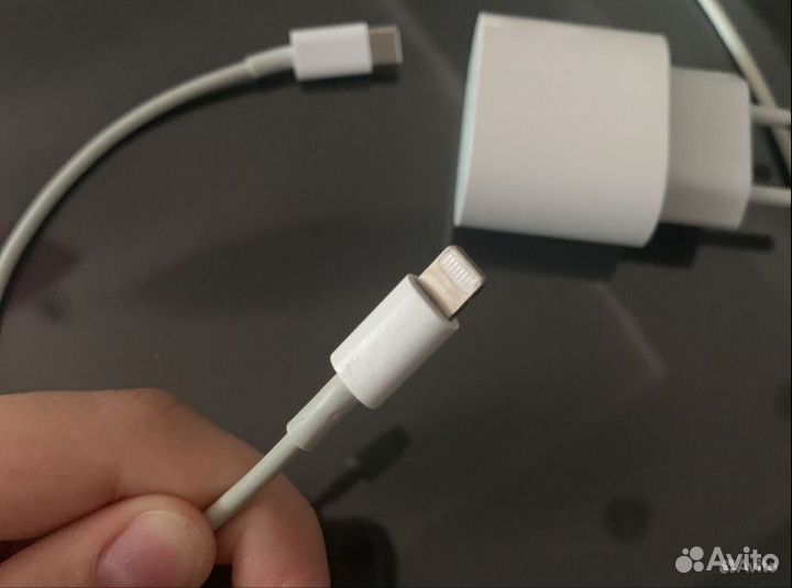 Зарядное устройство для iPhone