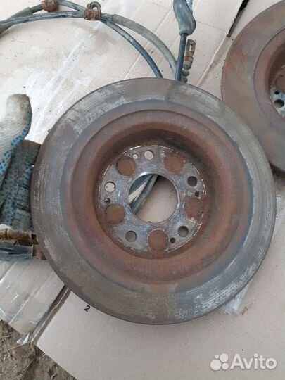 Задние тормозные диски+троса ручника хонда аккорд8