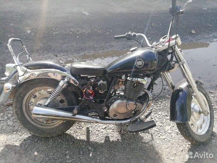 Матоцикл Baltomotors classik 200