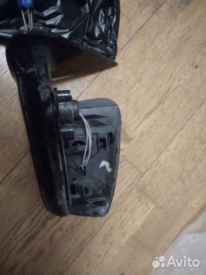 Зеркало на гранту fl левое