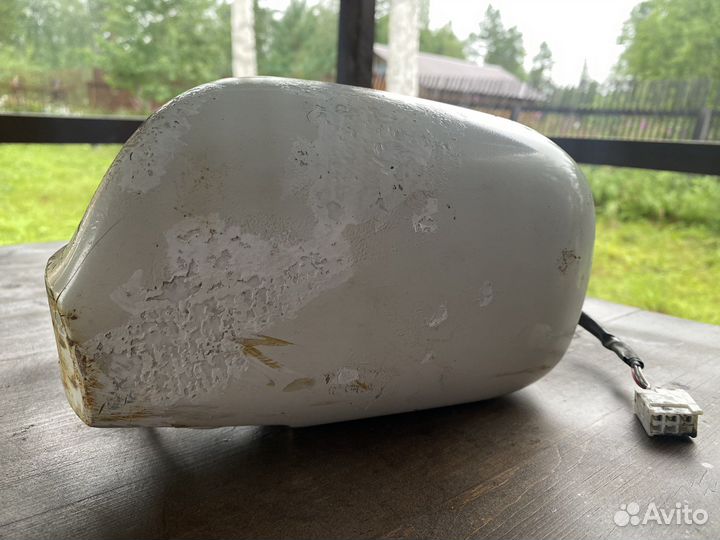 Боковое зеркало левое toyota platz