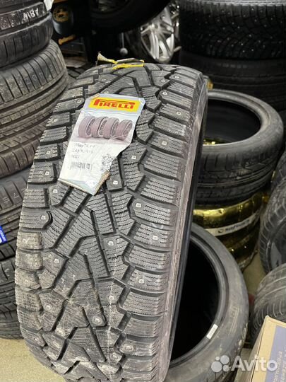 Pirelli Ice Zero 255/40 R19 102H