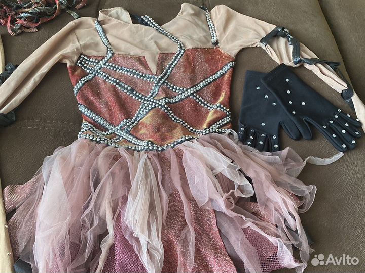 Костюм для фигурного катания 116