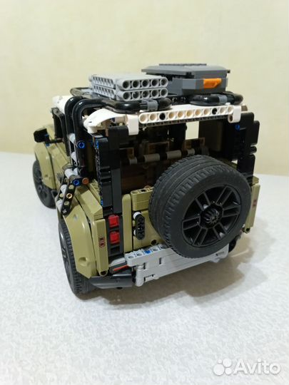 Lego technic 42110 land rover defender оригинал