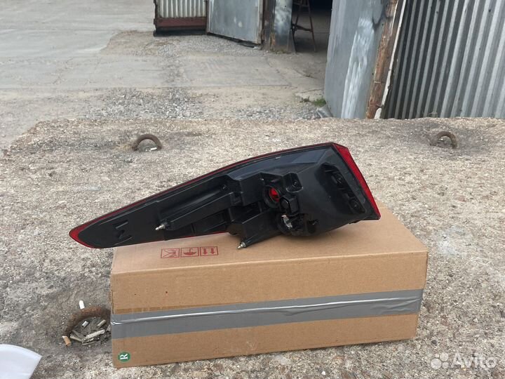 Kia rio фанарь задний правый