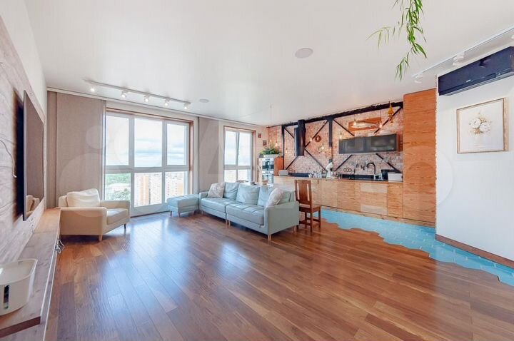 3-к. квартира, 108 м², 22/28 эт.