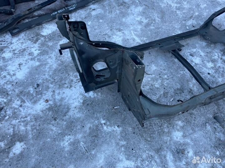 Передняя панель Телевизор Nissan X-Trail NT30 QR20