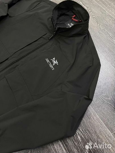 Лёгкая куртка Arcteryx